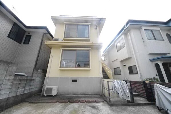 メゾンドゥ国立の物件外観写真